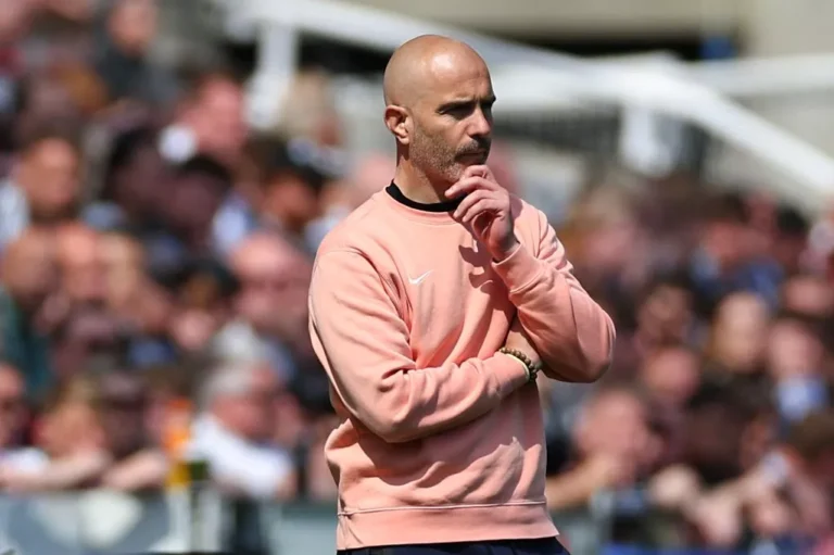 Breaking:Enzo Maresca’s Reaction to Nicolas Jackson Red Card Speaks Volumes as Newcastle Stun Chelsea…