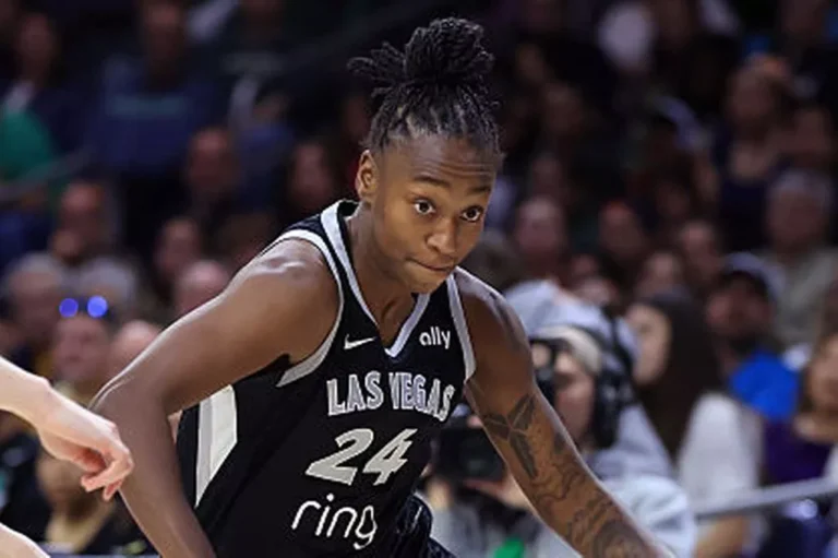 Breaking News: Jewell Loyd speaks for everyone at Notre Dame with Niele Ivey verdict….
