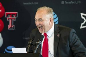 Could This Be the End? Texas Tech Red Raiders Bring Sudden Halt to His Career with Shocking Announcement, Head coach Joey McGuire briefly addressed the situation in a press conference…