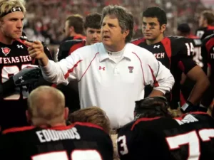 News Now: College Football Hall of Fame sets stage for posthumous Mike Leach induction…