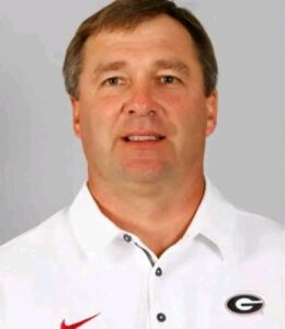 ESPN REPORT: Kirby Smart Stuns College Football: Rejects $7.5M Offers from Michigan, Notre Dame to Stay Loyal to Georgia In a bold statement of loyalty, Georgia Bulldogs head coach Kirby Smart turns down massive $7.5 million offers, declaring unwavering commitment: “I have no plans beyond being the Georgia Bulldogs head coach.” College football world left speechless….