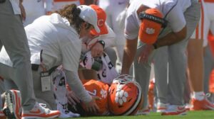 Sad news: Clemson Tigers player ends career after suffering severe back injury on the football field and was removed for urgent treatment….