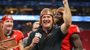 CONGRATULATIONS Kirby Smart! Georgia bulldogs Coach Honored with National Award for Distinguished Career 2025…..