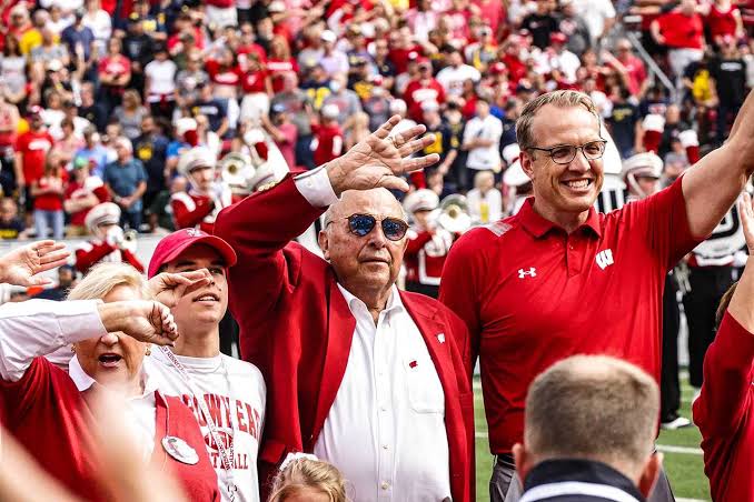 BREAKING: Wisconsin Badgers Named No. 1 Athletic Program in the Nation for 2025 Following Historic All-Sport Success….
