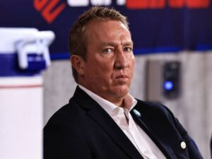 I CAN’T BELIEVE HE’S LEAVING: Sydney’s Trusted Coach Trent Robinson Makes Shock Exit, Poised to Take Up New Role After Feeling Undermined…