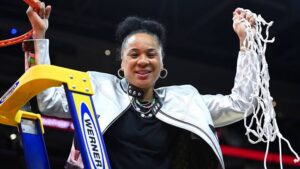 BREAKING NEWS: South Carolina and Dawn Staley Agree to Landmark Contract Extension — A Game-Changer for Women’s Basketball 👇👇👇 Read more details below….
