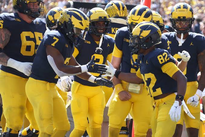 Report: Michigan Football Team Under NCAA Investigation Following Sign-Stealing Allegations…