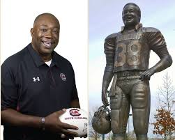 BREAKING NEWS: South Carolina Gamecocks Legend and Former Player George Rogers Returns to Club as Chairman Following Major Deal….
