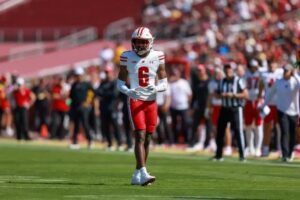 Full Breakdown: Former Wisconsin Defensive Back Xavier Lucas Leaves the Field After Heated Dispute Sparks Tense Scene…