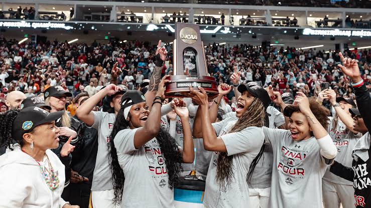 Full Breakdown: South Carolina returns to Final Four, beating Duke 54-50…