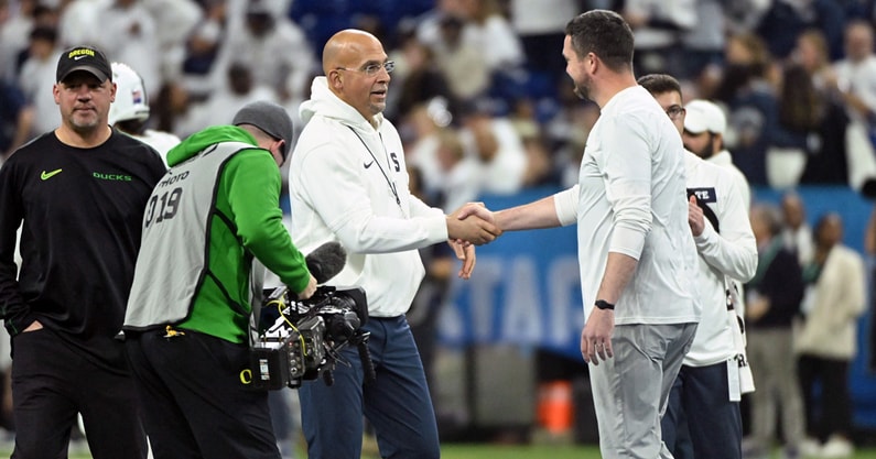 Is Penn State favored against Oregon and Ohio State? Early point spreads are out…..