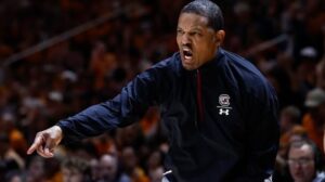 BREAKING ESPN BOMBSHELL: Head Coach Lamont Paris Delivers Urgent and Blistering Warning About South Carolina Gamecocks Basketball, Sends Unfiltered Message to Fans and Players Alike — “This Is a Serious Alarm Everyone Must Listen to Right Now!”….