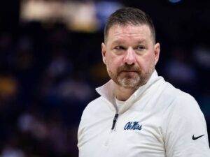 Chris Beard Delivers Blunt Message to Ole Miss Following Egg Bowl Loss — Fans React to Coach’s Tough Love…..