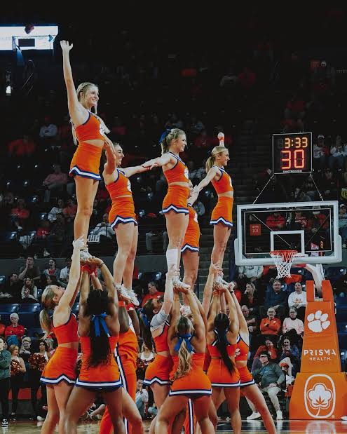 BREAKING: ESPN Declares Clemson Tigers Cheerleaders World’s Best After Breathtaking, Record-Smashing Performance — Tigers Spirit Team Amazes Global Fans with Unmatched Power, Flawless Precision, and Unrivaled Brilliance on the Biggest Stage…