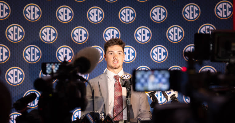 Jackson Arnold Sends Clear Message: Why He Believes Oklahoma Is Fully Prepared for SEC Showdown….