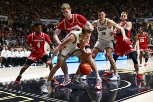 🚨BREAKING NEWS: Wisconsin Badgers Secure Major Win on the Recruiting Trail with 2025 In-State Three-Star Center Commitment…