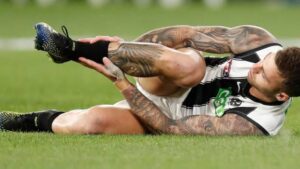 Back in the Game: Elliott’s Courageous Comeback from Vascular Scare Inspires Team and Fans”…