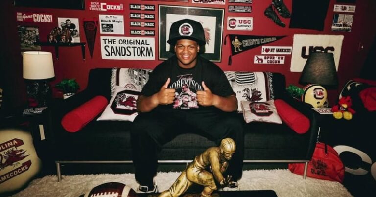 Gamecocks Land Four-Star DL Noah Clark: Highly-Touted Recruit Says South Carolina’s Family Culture Was the Deciding Factor in His Commitment…